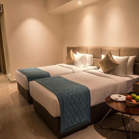 Misty Ocean - A Bergamont Group Of Hotel Kuilapalayam Esterno foto