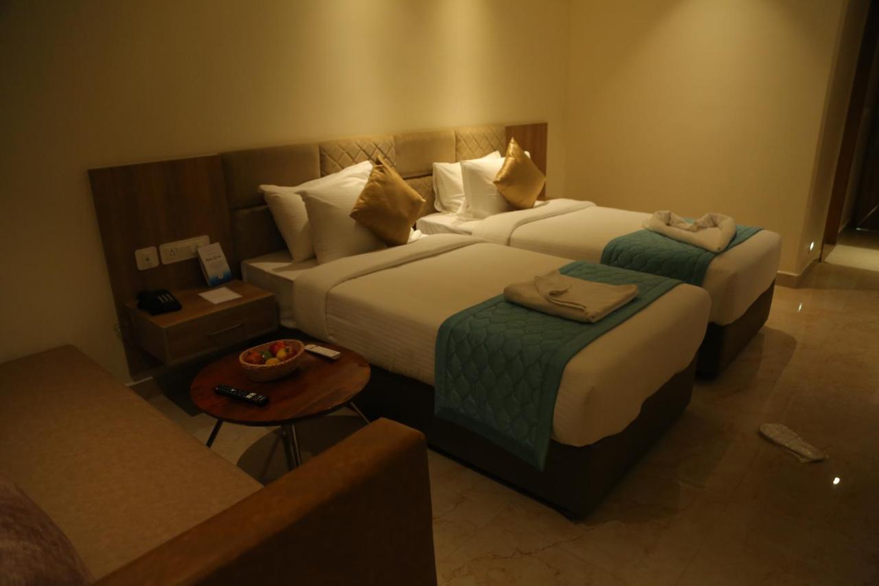 Misty Ocean - A Bergamont Group Of Hotel Kuilapalayam Esterno foto