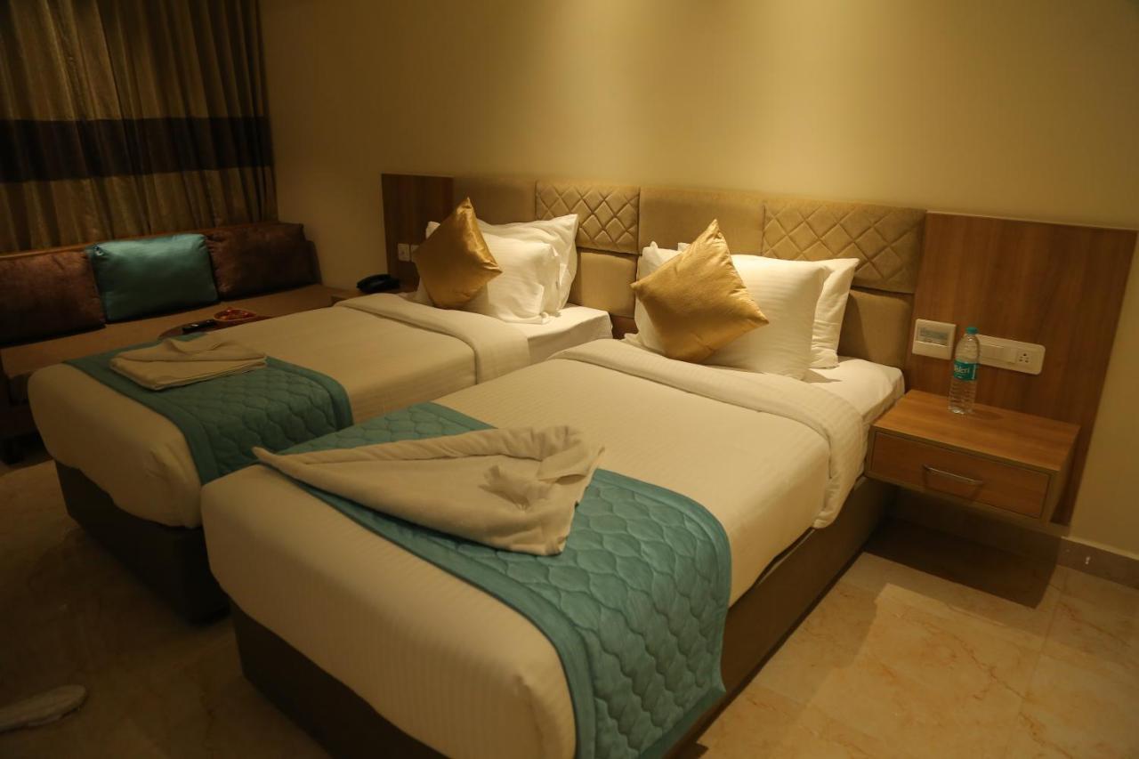 Misty Ocean - A Bergamont Group Of Hotel Kuilapalayam Esterno foto