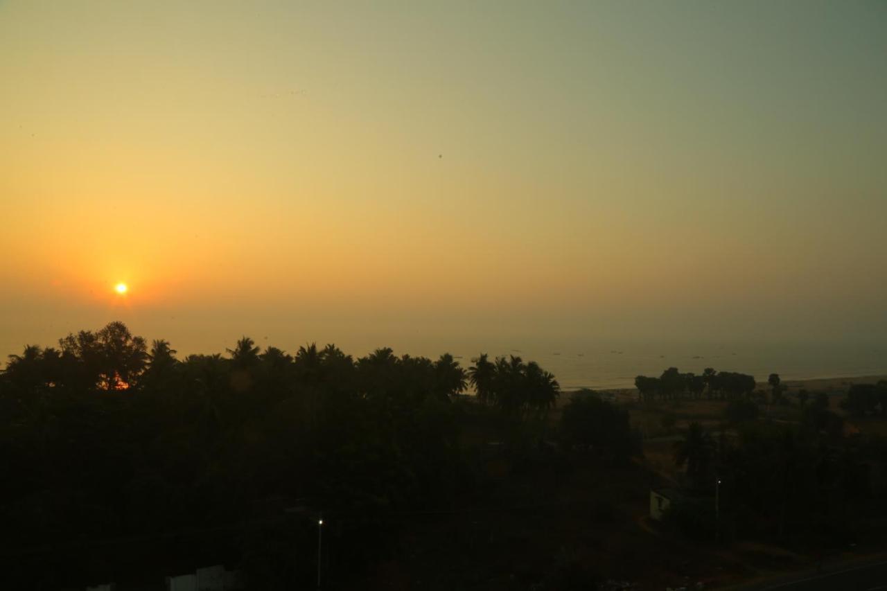 Misty Ocean - A Bergamont Group Of Hotel Kuilapalayam Esterno foto