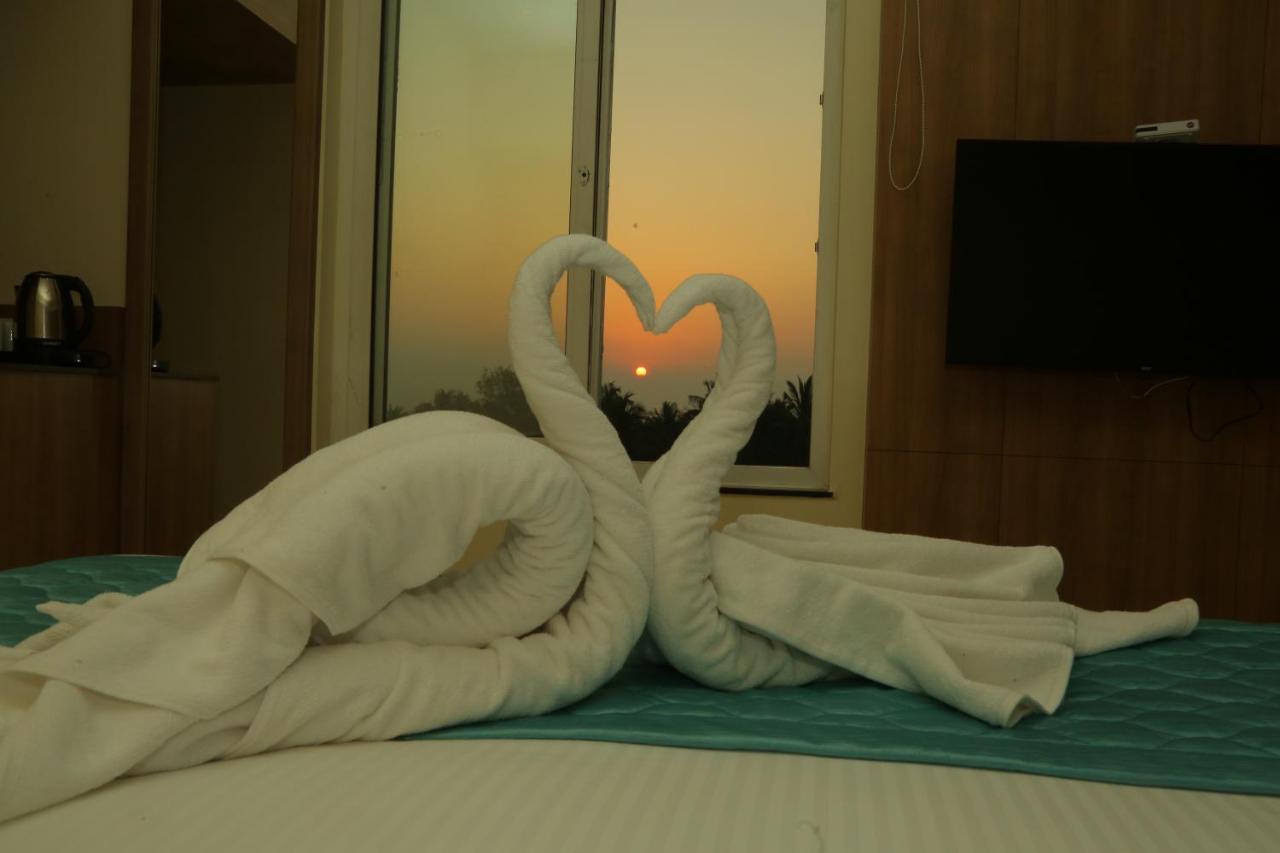 Misty Ocean - A Bergamont Group Of Hotel Kuilapalayam Esterno foto
