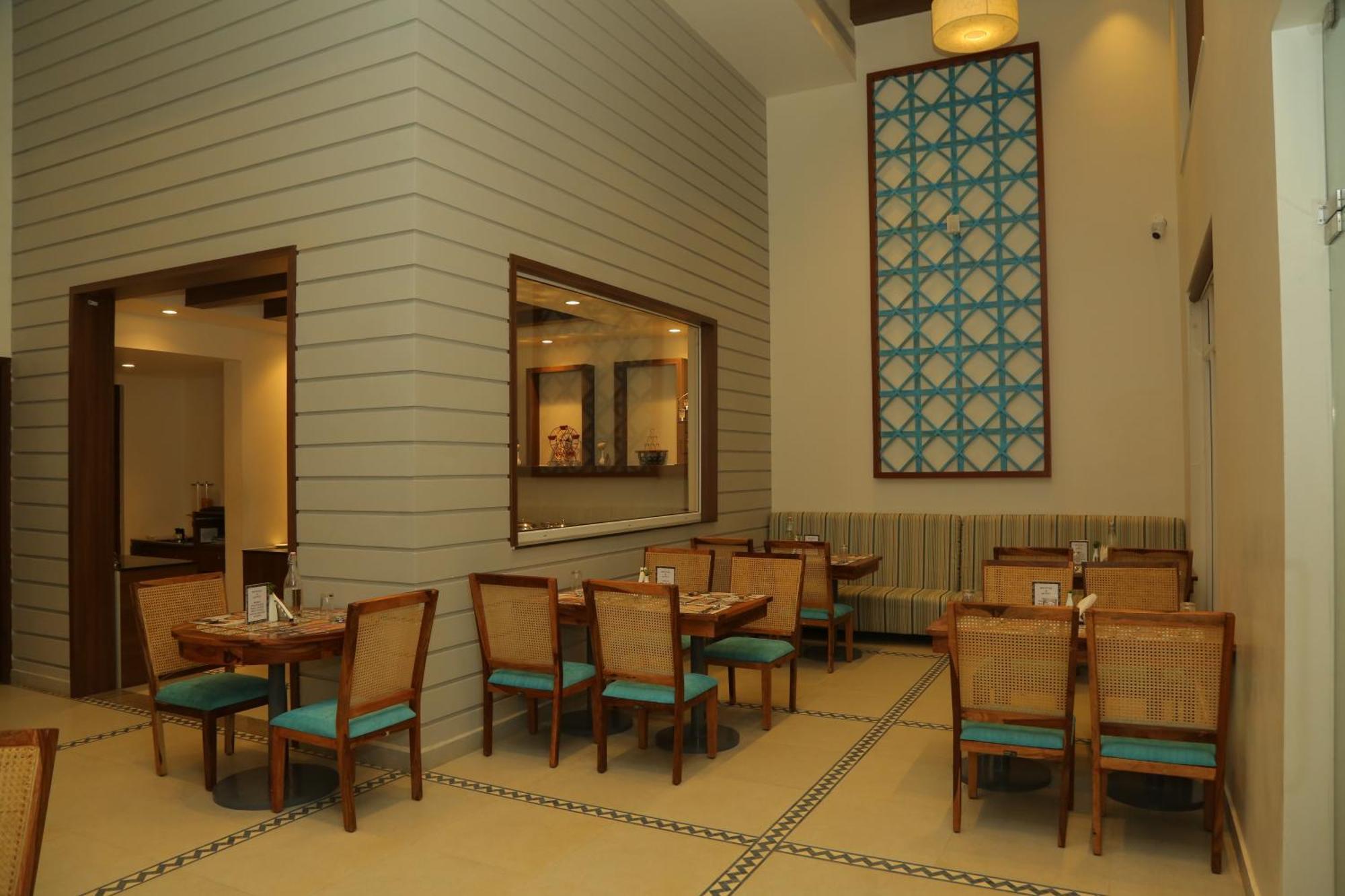 Misty Ocean - A Bergamont Group Of Hotel Kuilapalayam Esterno foto