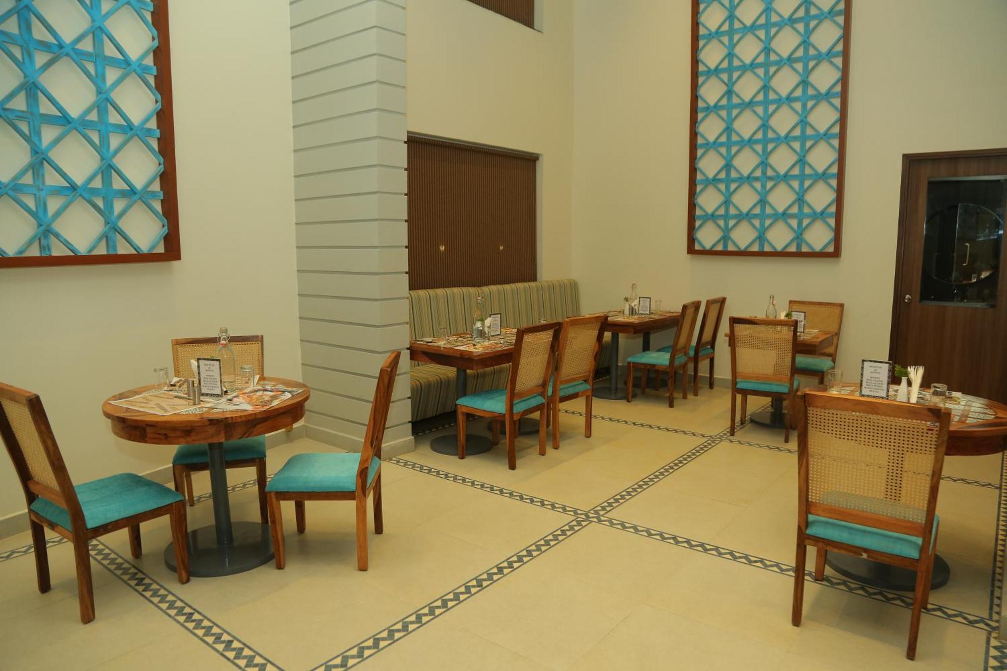 Misty Ocean - A Bergamont Group Of Hotel Kuilapalayam Esterno foto