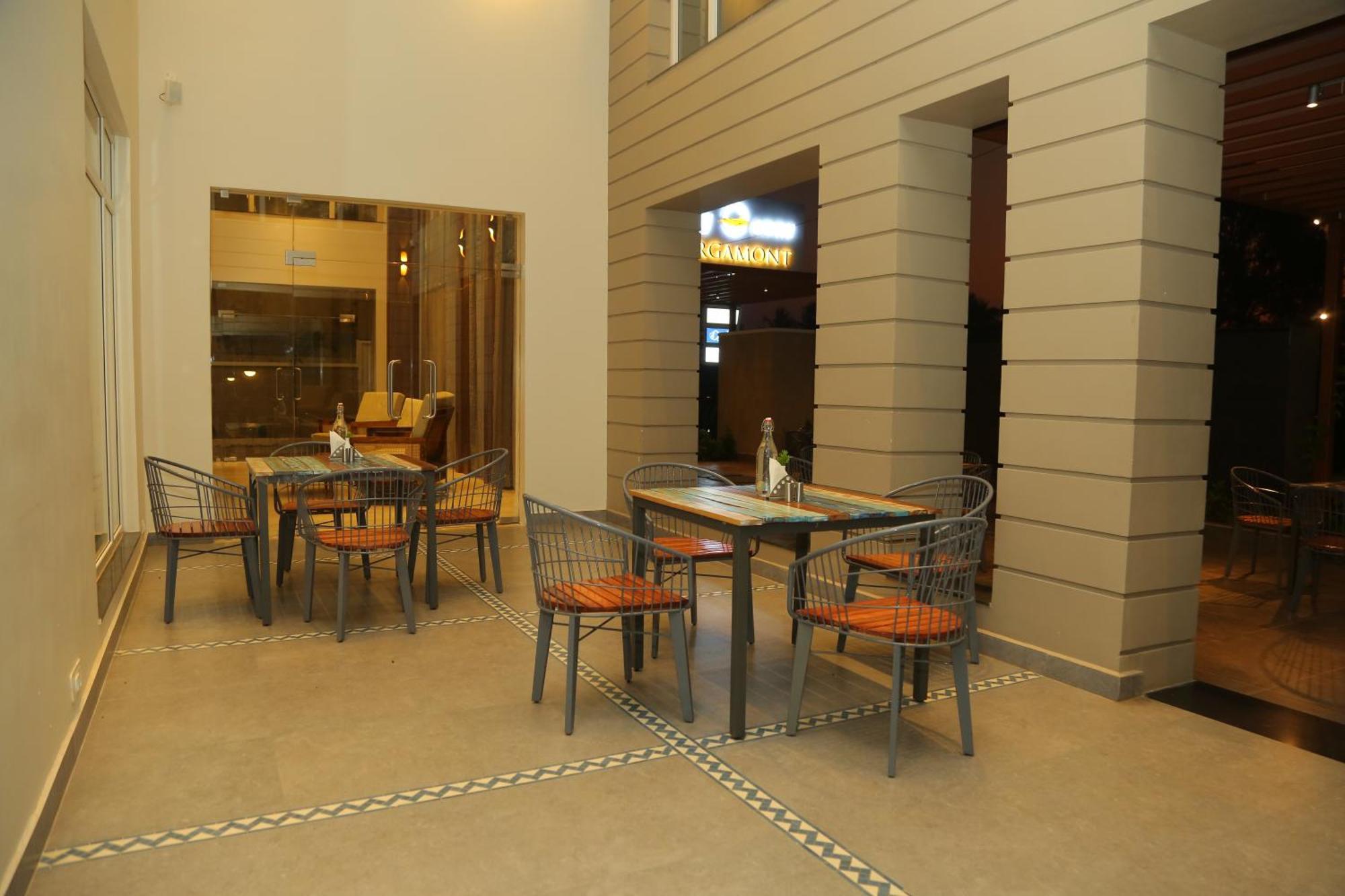 Misty Ocean - A Bergamont Group Of Hotel Kuilapalayam Esterno foto